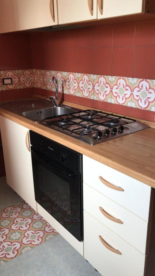 Villa Belvedere Mini Appartamento Pontecagnano Luaran gambar